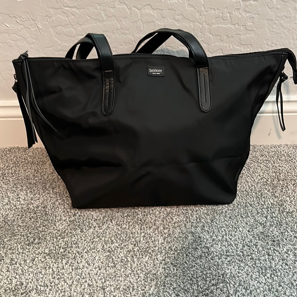 New, never used black tote
